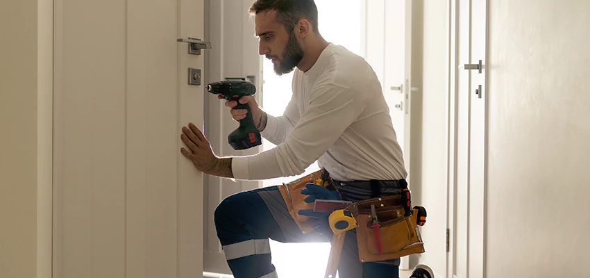 Mailbox Lock Installation Expert in Woodland, California