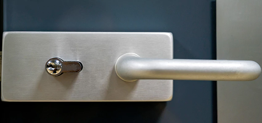 Change Patio Door Locks in Woodland, California