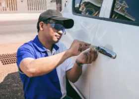Car Locksmith in Woodland, CA